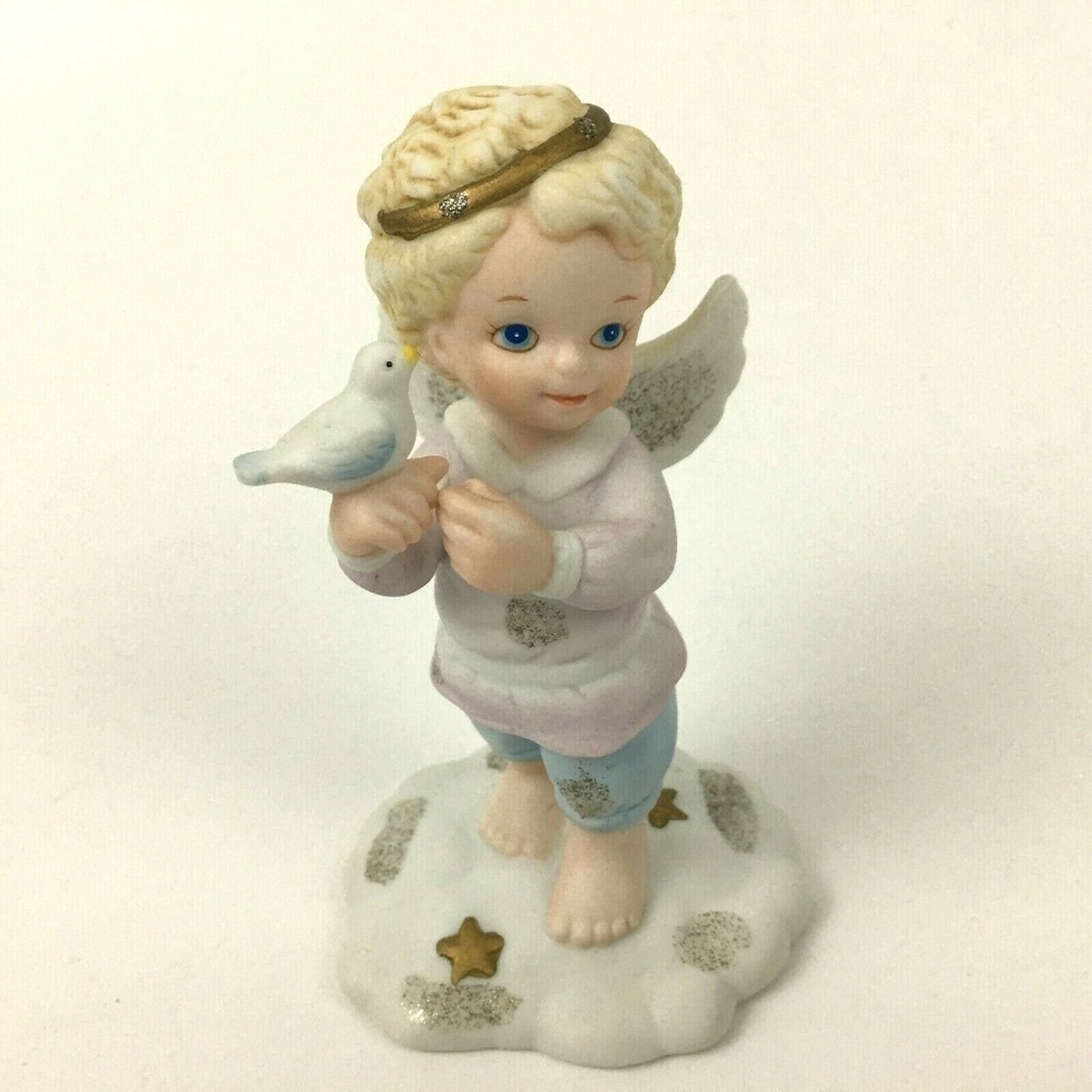 Katharine Stevenson Angel Figurine Tender Hearts